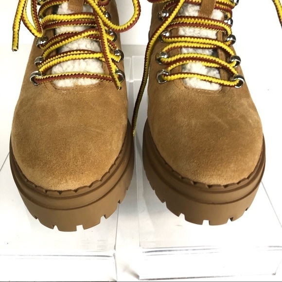 Marc Fisher Nairy Lace-Up Combat Leather Suede Shearling Lug Sole Boots Sz 8 - Picture 3 of 9